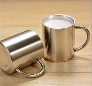 Nerūdijančio plieno dvigubos sienelės taurė